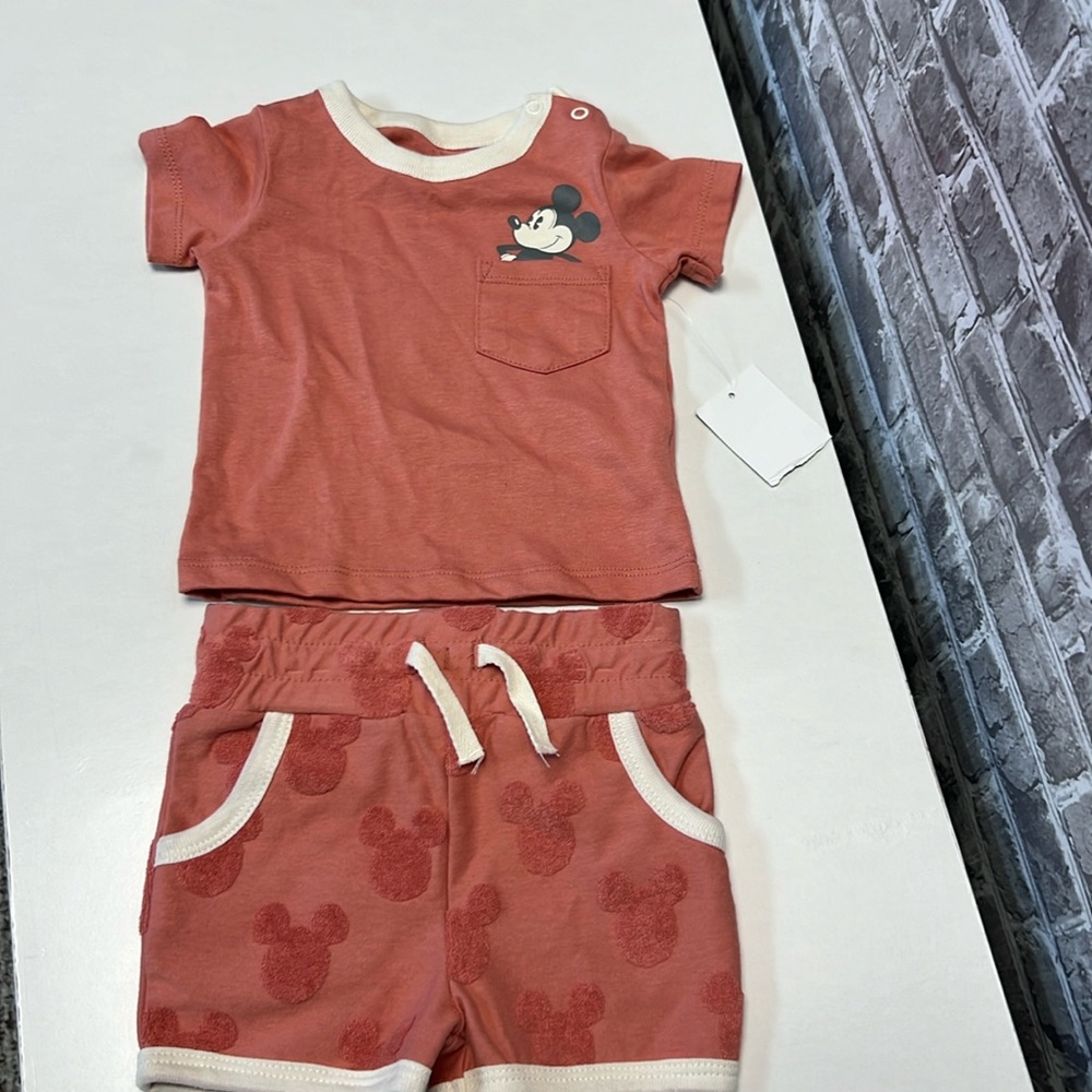 NWT Mickey‎ Mouse set